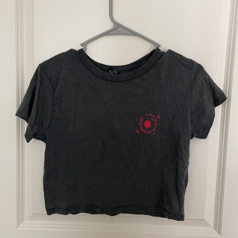 Urban Outfitters - Cropped Astrology Cosmic Shirt